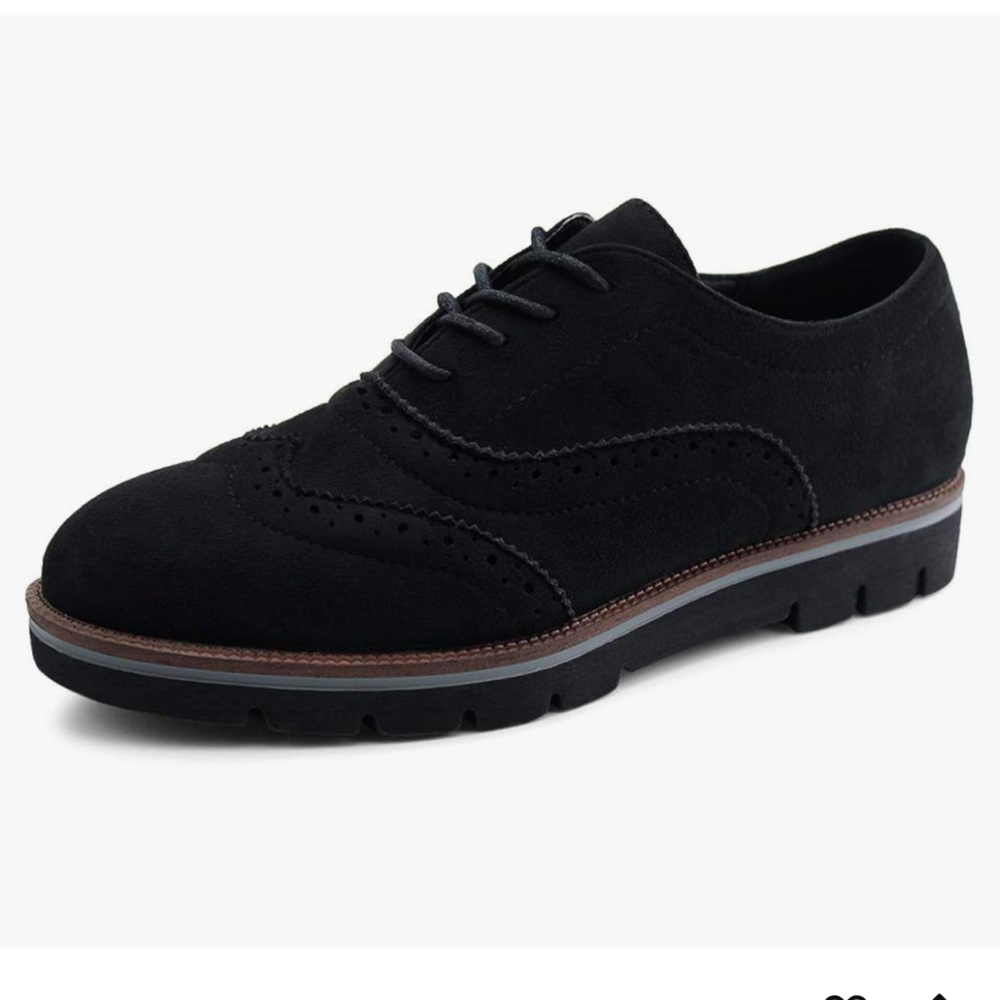 Black Oxford Shoes with Wingtip Brogue Design and Suede Material